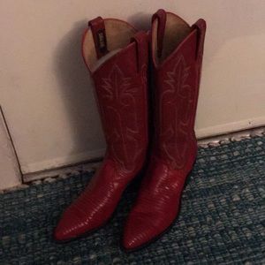 Ladies cowboy boots